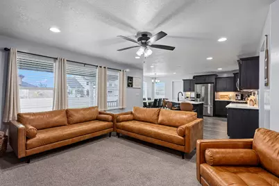 994 S 1950 W, Layton, UT 84041 - Photo 6
