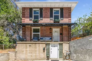 22 W 300 N, Salt Lake City, UT 84103 - Photo 2