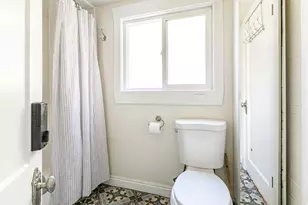22 W 300 N, Salt Lake City, UT 84103 - Photo 12