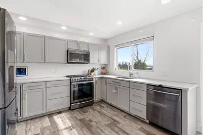 9965 S Birnam Woods Way, South Jordan, UT 84009 - Photo 8