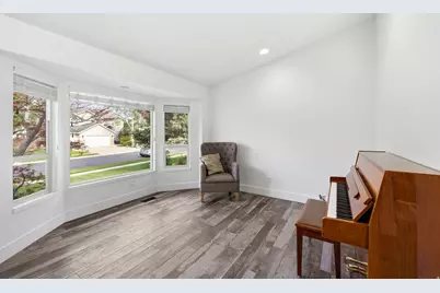 9965 S Birnam Woods Way, South Jordan, UT 84009 - Photo 6