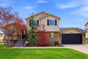 9965 S Birnam Woods Way, South Jordan, UT 84009 - Photo 2