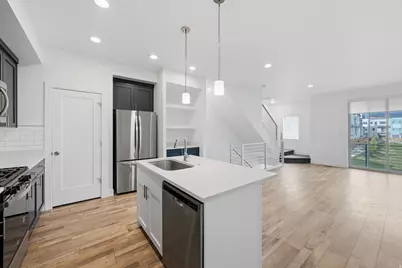 2182 N 525 W, Layton, UT 84041 - Photo 10