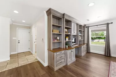 720 E Center St, Bountiful, UT 84010 - Photo 22