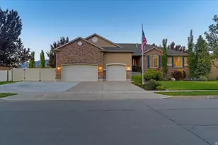 1549 Equestrian Park Way, Kaysville, UT 84037 - Photo 6