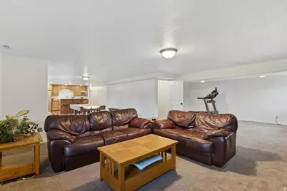 1549 Equestrian Park Way, Kaysville, UT 84037 - Photo 36