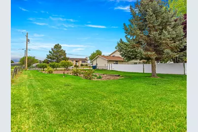 4043 S 5350 W, Hooper, UT 84315 - Photo 10