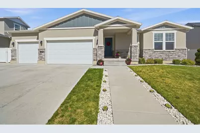 6170 N Boulter Peak Ln, Eagle Mountain, UT 84005 - Photo 2