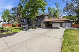 9161 S Lazon Cir, Sandy, UT 84094 - Photo 4