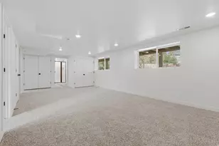 9161 S Lazon Cir, Sandy, UT 84094 - Photo 18