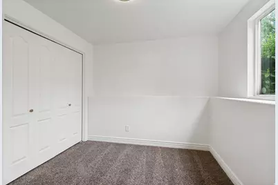 2452 S 1500 W, Woods Cross, UT 84087 - Photo 20
