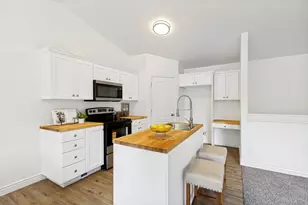 2452 S 1500 W, Woods Cross, UT 84087 - Photo 6