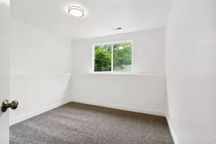2452 S 1500 W, Woods Cross, UT 84087 - Photo 22