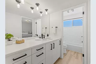 73 N F St E #10, Salt Lake City, UT 84103 - Photo 12