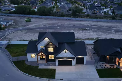 11758 S Myers Park Ln #103, Riverton, UT 84065 - Photo 2