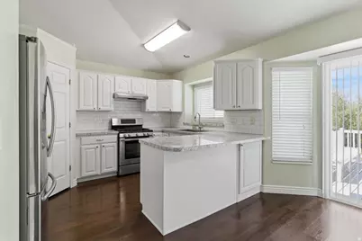 1109 E 3350 N, Layton, UT 84040 - Photo 6