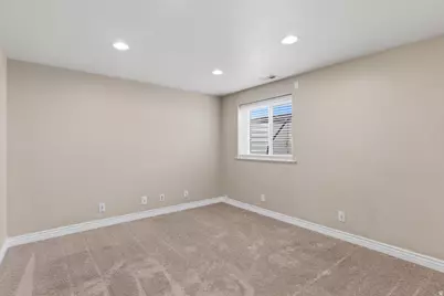 1109 E 3350 N, Layton, UT 84040 - Photo 16