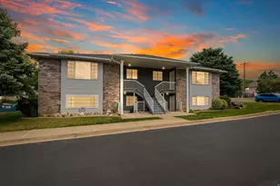 360 W 4900 S, Washington Terrace, UT 84405 - Photo 2