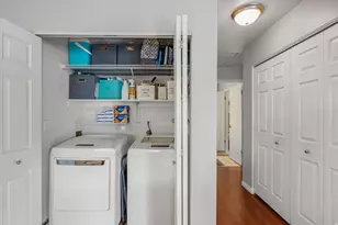 360 W 4900 S, Washington Terrace, UT 84405 - Photo 10