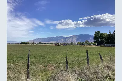 225 W 230 N, Tooele, UT 84074 - Photo 4