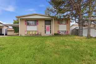 1387 W 2600 N, Clinton, UT 84015 - Photo 2