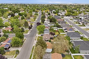 1387 W 2600 N, Clinton, UT 84015 - Photo 12
