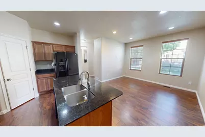 472 E Vancott Way, Stansbury Park, UT 84074 - Photo 10