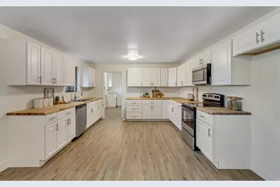2937 W 1900 N, Plain City, UT 84404 - Photo 14