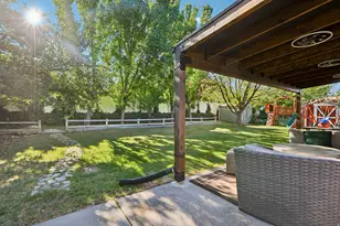 3779 S 2000 E, Salt Lake City, UT 84109 - Photo 40