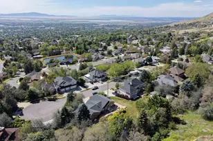 295 S 1550 E, Bountiful, UT 84010 - Photo 50