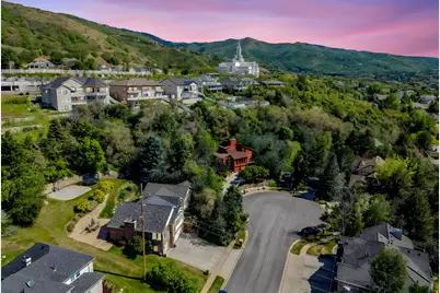 295 S 1550 E, Bountiful, UT 84010 - Photo 2