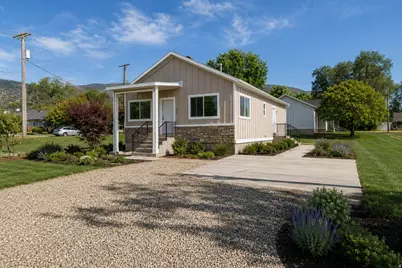 395 N 300 E, Manti, UT 84642 - Photo 1