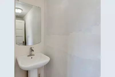 71 N Church St W, Eureka, UT 84628 - Photo 8