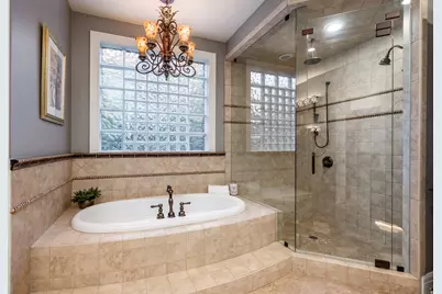 9621 S Glacier Park Ln, Sandy, UT 84092 - Photo 14