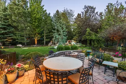 9621 S Glacier Park Ln, Sandy, UT 84092 - Photo 34