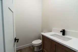 859 E 130 N, Hyde Park, UT 84318 - Photo 20