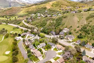 3118 S 975 E, Bountiful, UT 84010 - Photo 2