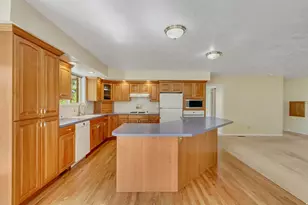 1671 Cherokee Cir, Ogden, UT 84403 - Photo 8