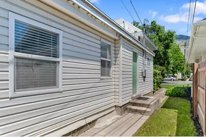 257 N 200 E, Provo, UT 84606 - Photo 8