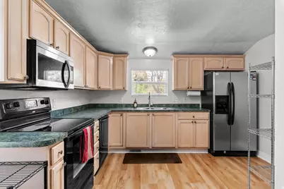 257 N 200 E, Provo, UT 84606 - Photo 16