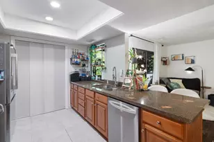 5516 S Springtree Ln, Salt Lake City, UT 84107 - Photo 6