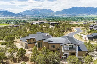 2418 E Red Knob Wy, Heber City, UT 84032 - Photo 4