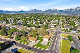 10185 S Chattel Cir W, South Jordan, UT 84095 - Photo 36