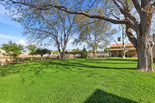 10185 S Chattel Cir W, South Jordan, UT 84095 - Photo 34