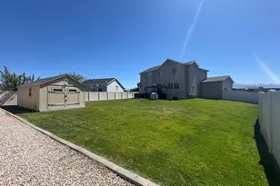 5577 S 4650 W, Hooper, UT 84315 - Photo 10