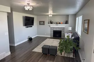 5577 S 4650 W, Hooper, UT 84315 - Photo 30