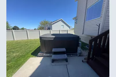 5577 S 4650 W, Hooper, UT 84315 - Photo 12