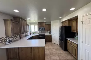 5577 S 4650 W, Hooper, UT 84315 - Photo 26