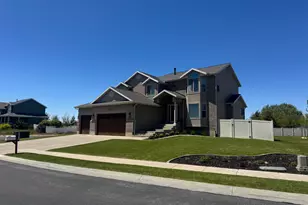 5577 S 4650 W, Hooper, UT 84315 - Photo 2