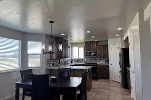 5577 S 4650 W, Hooper, UT 84315 - Photo 22